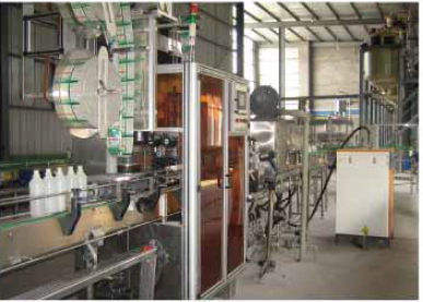 Водоустойчива и устойчива на ръжда машина за етикети за свиване на втулки за PVC и PET бутилки