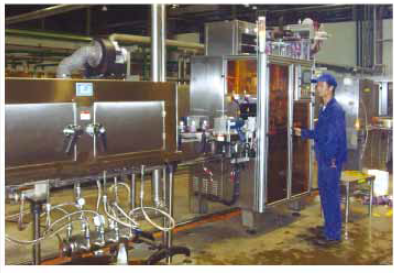 Водоустойчива и устойчива на ръжда машина за етикети за свиване на втулки за PVC и PET бутилки