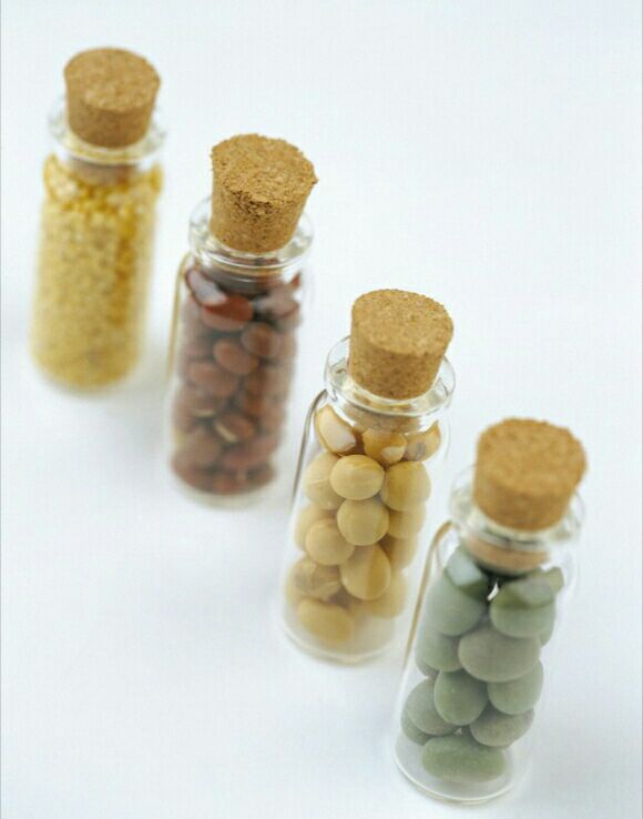 Интелигентен контрол SUS304 Икономична автоматична машина за етикетиране на флакон с малка кръгла бутилка