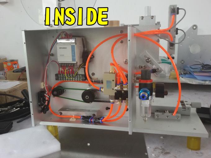 SUS304 Машина за етикетиране на двустранни стикери от неръждаема стомана за етикетиране на бутилки