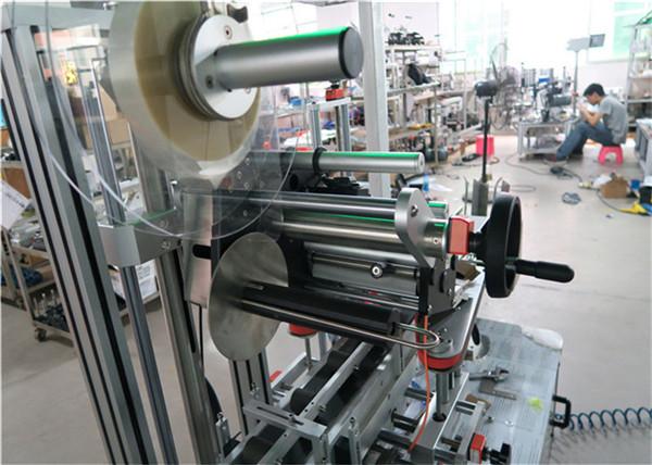 Машина за автоматично етикетиране на плоски повърхности с апликатор за плоска повърхност с конвейер / горно етикетиращо оборудване