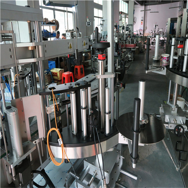 Машина за двустранно етикетиране на пластмасова / стъклена бутилка, етикет за квадратни бутилки