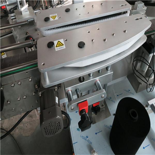 Пълна автоматична машина за етикетиране на квадратни бутилки 4000-8000 B / H Капацитет