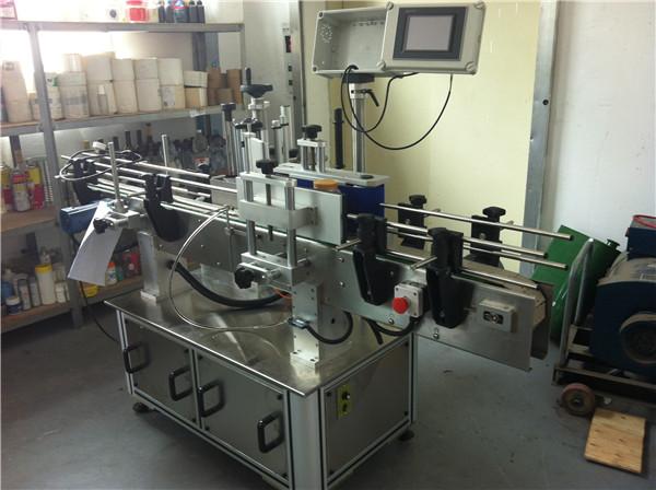 Апликатор за етикети със стикер за 45 м / мин. За бутилки с вода Sqaure / Round / Flat