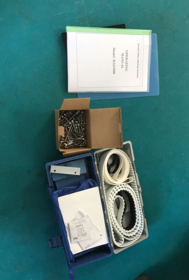 Високоскоростна машина за етикетиране на двойни странични стикери за квадратна / кръгла / плоска бутилка