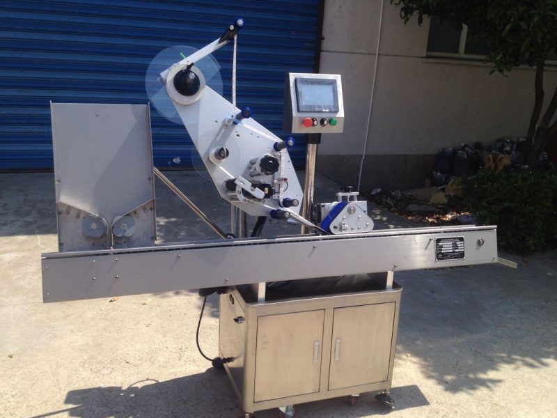 Китай Персонализирана автоматична машина за етикетиране на флакон за доставчик на стикер за малки бутилки с пеницилин