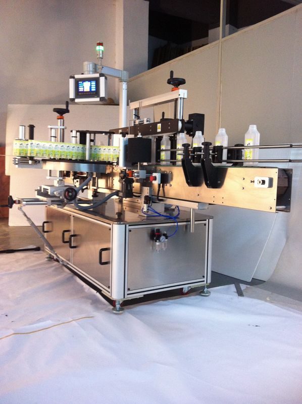 Китай Двустранен етикетиращ етикет за машини за етикетиране на квадратни бутилки, доставчик